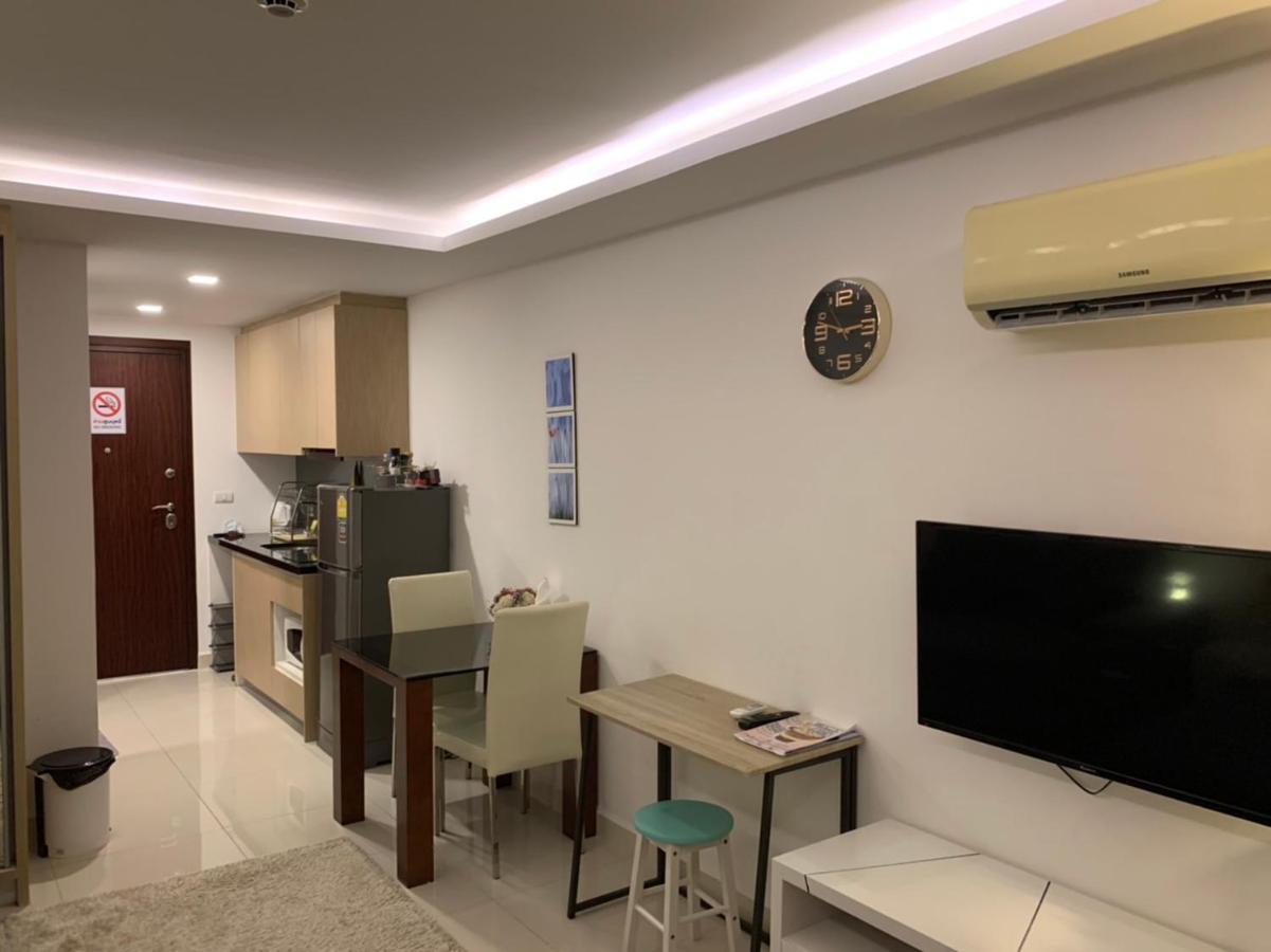 Laguna Beach Condo Resort 3 Maldives Pattaya Pool View ลากูน่า บีช คอนโด รีสอร์ต 3 พัทยา 좀티엔 비치 외부 사진