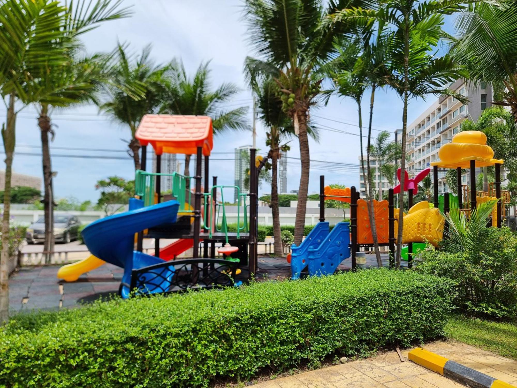 Laguna Beach Condo Resort 3 Maldives Pattaya Pool View ลากูน่า บีช คอนโด รีสอร์ต 3 พัทยา 좀티엔 비치 외부 사진