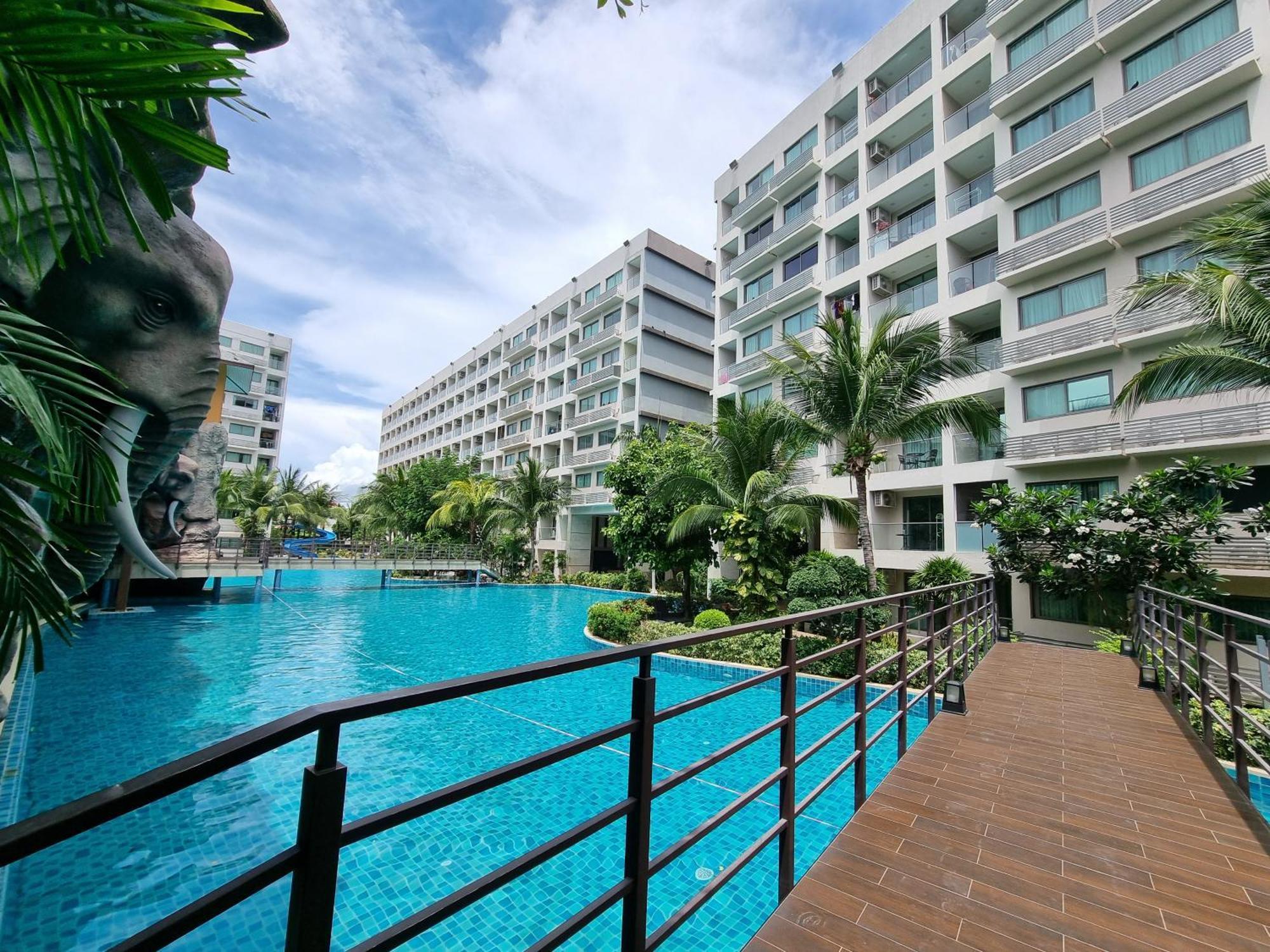 Laguna Beach Condo Resort 3 Maldives Pattaya Pool View ลากูน่า บีช คอนโด รีสอร์ต 3 พัทยา 좀티엔 비치 외부 사진